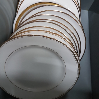 ../frankl24shop/Speiseteller mit Goldrand Vintage